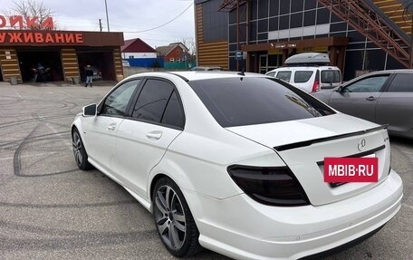 Mercedes-Benz C-Класс, 2010 год, 1 120 000 рублей, 5 фотография
