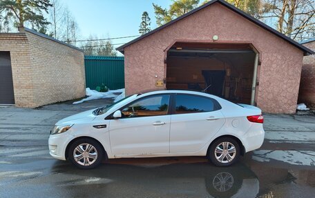 KIA Rio III рестайлинг, 2011 год, 650 000 рублей, 4 фотография
