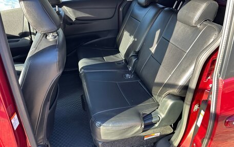 Toyota Sienta II, 2019 год, 1 460 000 рублей, 16 фотография