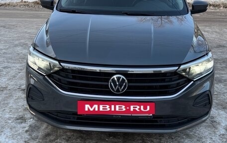 Volkswagen Polo VI (EU Market), 2021 год, 1 900 000 рублей, 2 фотография