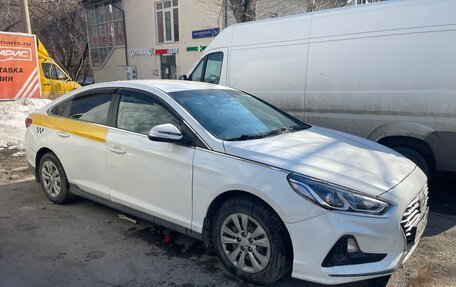 Hyundai Sonata VII, 2018 год, 815 000 рублей, 2 фотография