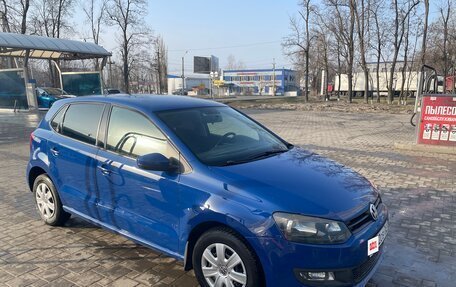 Volkswagen Polo VI (EU Market), 2011 год, 720 000 рублей, 3 фотография