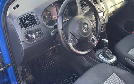 Volkswagen Polo VI (EU Market), 2011 год, 720 000 рублей, 6 фотография