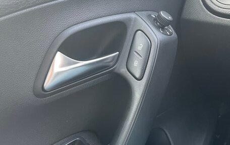 Volkswagen Polo VI (EU Market), 2011 год, 720 000 рублей, 7 фотография