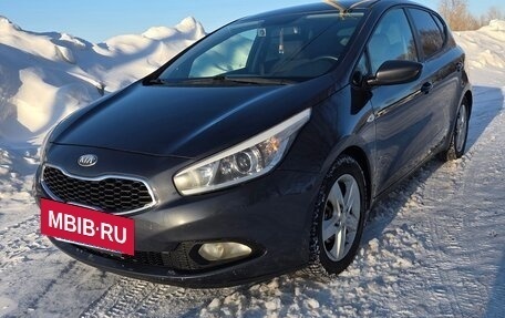 KIA cee'd III, 2012 год, 830 000 рублей, 3 фотография