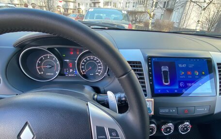 Mitsubishi Outlander III рестайлинг 3, 2010 год, 1 100 000 рублей, 10 фотография