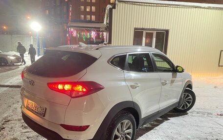 Hyundai Tucson III, 2018 год, 1 980 000 рублей, 4 фотография