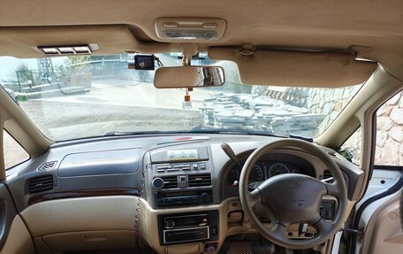 Nissan Presage I, 2001 год, 440 000 рублей, 13 фотография