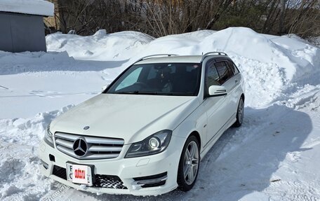 Mercedes-Benz C-Класс, 2012 год, 1 650 000 рублей, 2 фотография