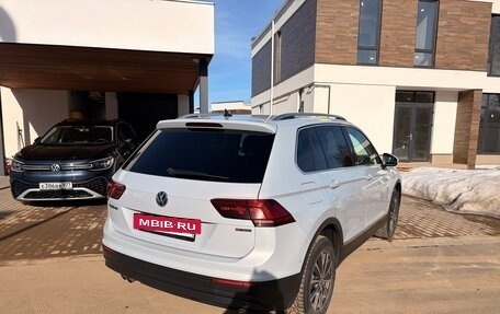 Volkswagen Tiguan II, 2018 год, 2 250 000 рублей, 5 фотография