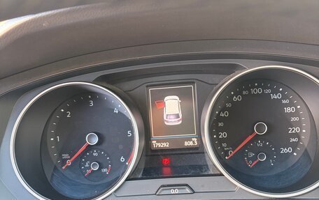 Volkswagen Tiguan II, 2018 год, 2 250 000 рублей, 14 фотография