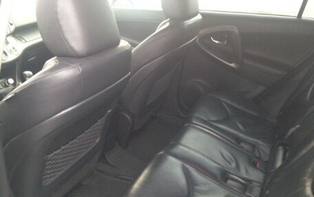 Toyota RAV4, 2010 год, 1 800 000 рублей, 10 фотография