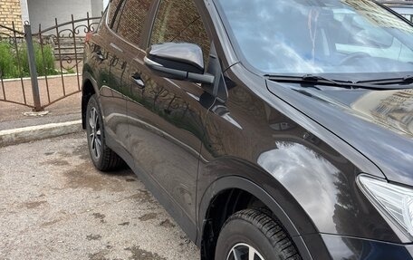 Toyota RAV4, 2014 год, 1 900 000 рублей, 2 фотография