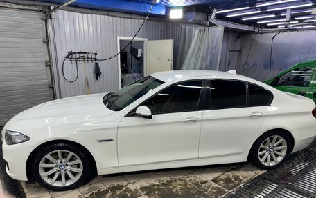 BMW 5 серия, 2015 год, 2 000 000 рублей, 3 фотография