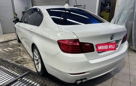 BMW 5 серия, 2015 год, 2 000 000 рублей, 4 фотография