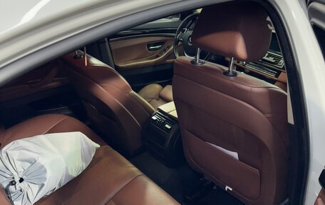 BMW 5 серия, 2015 год, 2 000 000 рублей, 11 фотография