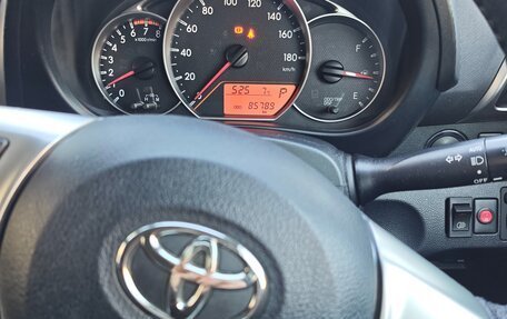 Toyota Ractis II, 2012 год, 970 000 рублей, 2 фотография