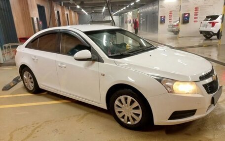 Chevrolet Cruze II, 2011 год, 550 000 рублей, 13 фотография
