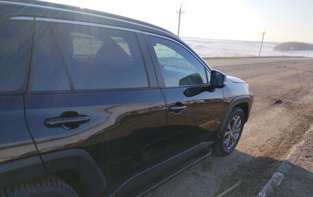 Toyota RAV4, 2024 год, 3 850 000 рублей, 4 фотография