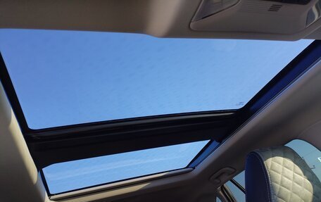 Toyota RAV4, 2024 год, 3 850 000 рублей, 10 фотография