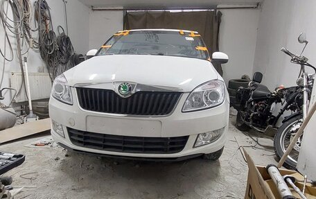Skoda Fabia II, 2012 год, 550 000 рублей, 4 фотография
