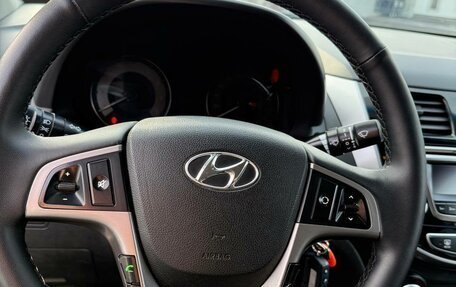 Hyundai Solaris II рестайлинг, 2015 год, 870 000 рублей, 7 фотография