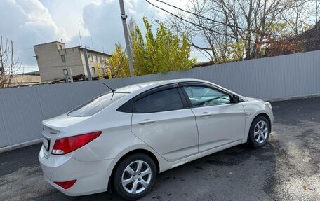 Hyundai Solaris II рестайлинг, 2015 год, 870 000 рублей, 11 фотография