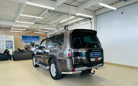 Mitsubishi Pajero IV, 2015 год, 2 999 900 рублей, 4 фотография