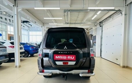 Mitsubishi Pajero IV, 2015 год, 2 999 900 рублей, 5 фотография