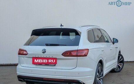 Volkswagen Touareg III, 2019 год, 6 100 000 рублей, 5 фотография