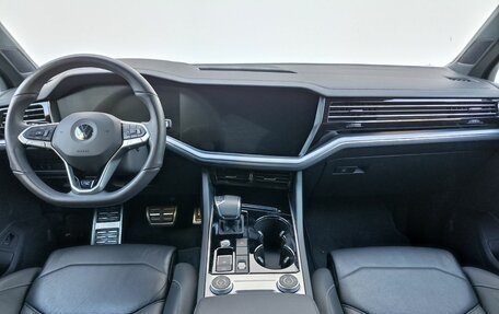 Volkswagen Touareg III, 2019 год, 6 100 000 рублей, 13 фотография