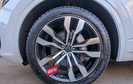 Volkswagen Touareg III, 2019 год, 6 100 000 рублей, 9 фотография