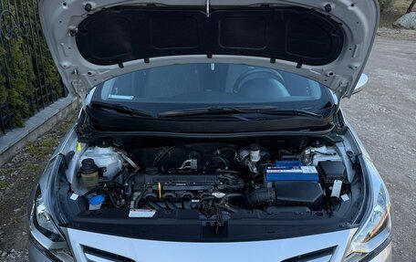 Hyundai Solaris II рестайлинг, 2014 год, 1 369 000 рублей, 1 фотография