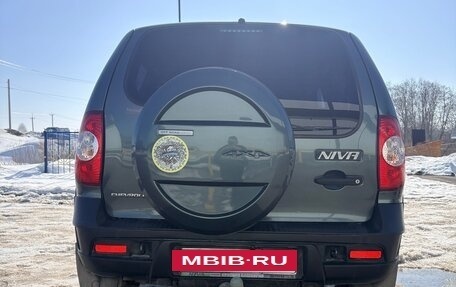 Chevrolet Niva I рестайлинг, 2017 год, 850 000 рублей, 4 фотография