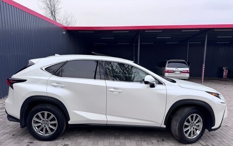 Lexus NX I, 2021 год, 4 300 000 рублей, 4 фотография
