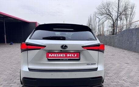 Lexus NX I, 2021 год, 4 300 000 рублей, 5 фотография