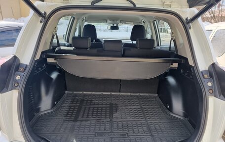 Toyota RAV4, 2018 год, 2 600 000 рублей, 11 фотография