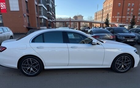 Mercedes-Benz E-Класс, 2021 год, 5 450 000 рублей, 4 фотография