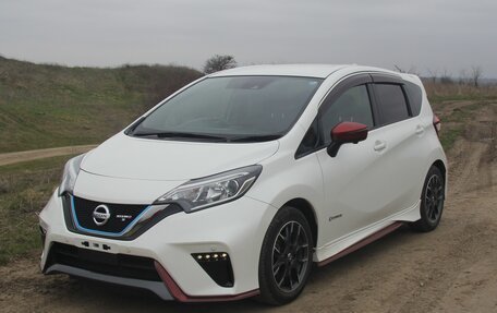 Nissan Note II рестайлинг, 2018 год, 1 600 000 рублей, 28 фотография