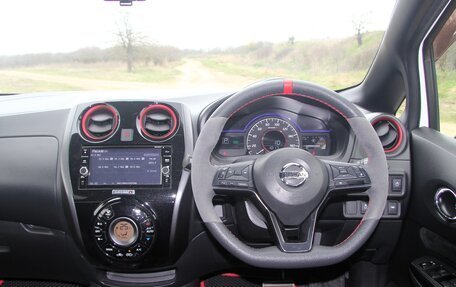 Nissan Note II рестайлинг, 2018 год, 1 600 000 рублей, 23 фотография