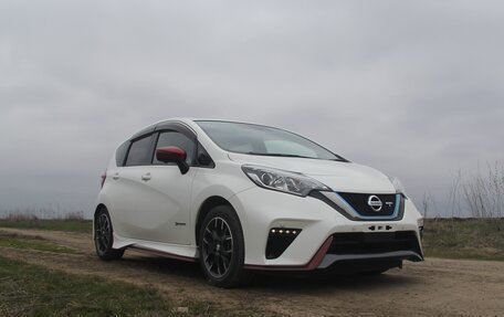 Nissan Note II рестайлинг, 2018 год, 1 600 000 рублей, 31 фотография