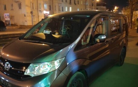 Honda Stepwgn IV, 2019 год, 2 000 000 рублей, 3 фотография