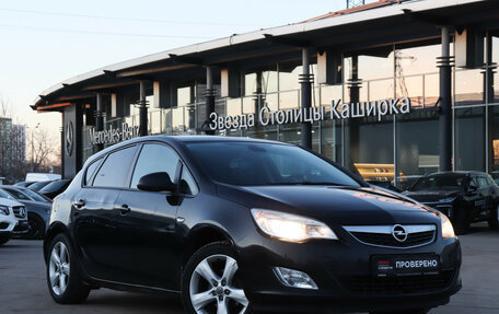 Opel Astra J, 2011 год, 640 000 рублей, 17 фотография