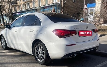 Mercedes-Benz A-Класс, 2020 год, 2 500 000 рублей, 4 фотография