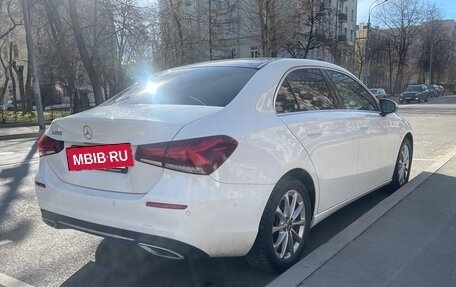 Mercedes-Benz A-Класс, 2020 год, 2 500 000 рублей, 6 фотография