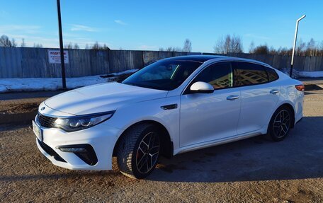 KIA Optima IV, 2018 год, 2 200 000 рублей, 5 фотография