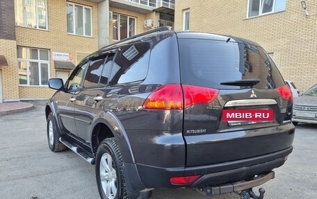 Mitsubishi Pajero Sport II рестайлинг, 2013 год, 1 700 000 рублей, 4 фотография