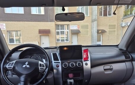 Mitsubishi Pajero Sport II рестайлинг, 2013 год, 1 700 000 рублей, 9 фотография