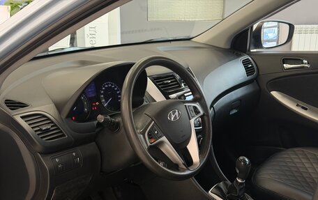 Hyundai Solaris II рестайлинг, 2011 год, 740 000 рублей, 9 фотография