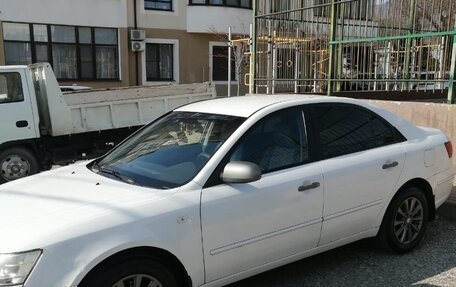 Hyundai Sonata VI, 2008 год, 700 000 рублей, 3 фотография